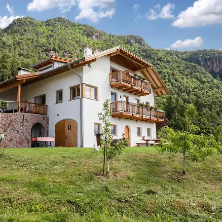 Wernerhof Rosengarten San Genesio Atesino